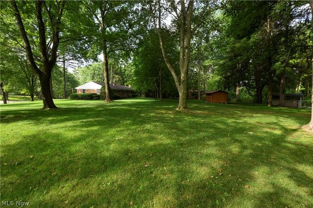 3820 Valley Drive, Norton, OH 44203