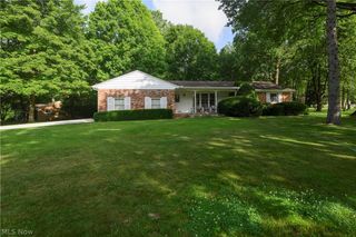 3820 Valley Drive, Norton, OH 44203