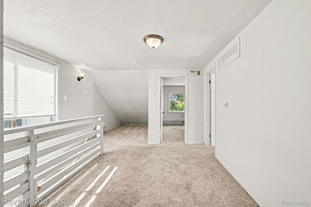 7528 Hudson Avenue, Warren, MI 48091