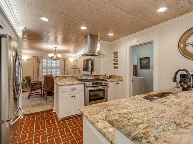 2324 NW 57th Street, Oklahoma City, OK 73112