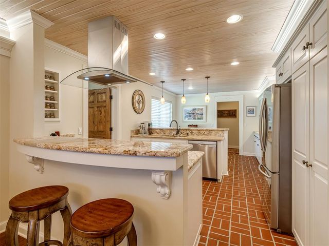 2324 NW 57th Street, Oklahoma City, OK 73112