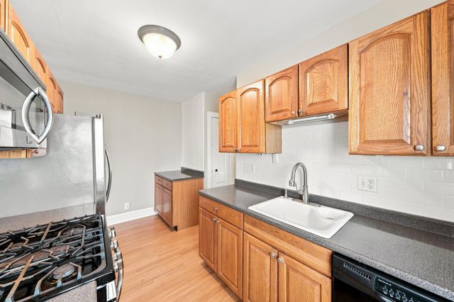 5145 28th Avenue S, Minneapolis, MN 55417