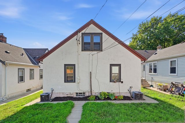 5145 28th Avenue S, Minneapolis, MN 55417