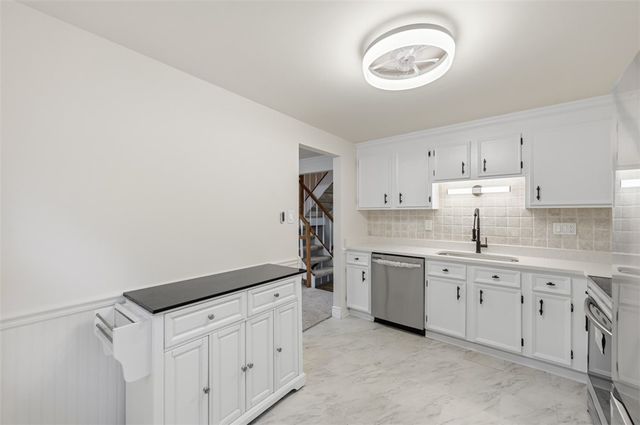 2317 Firethorn, South Fayette, PA 15017