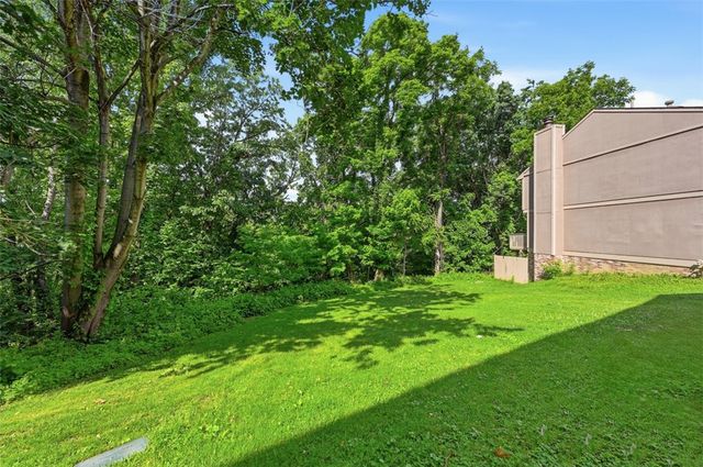 2317 Firethorn, South Fayette, PA 15017