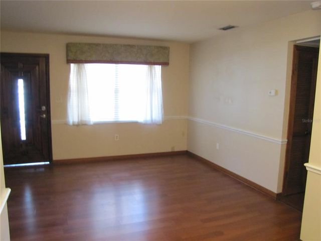 906 RALKELL ROAD, Tampa, FL 33612