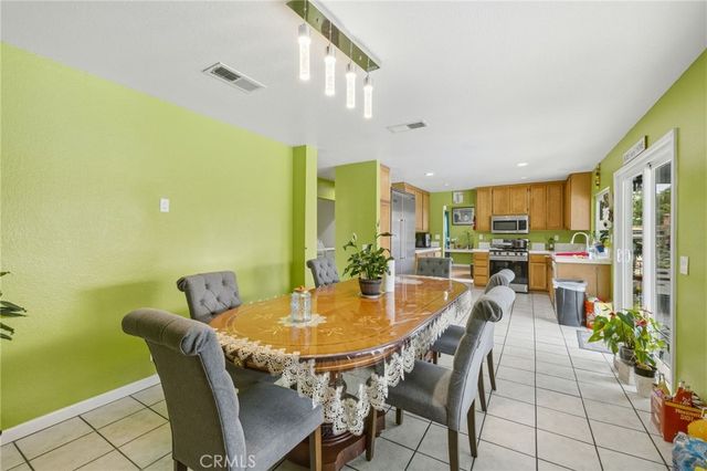 14459 Bailey Ct, Victorville, CA 92394