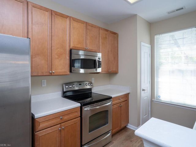 5313 Tamworth PL, Virginia Beach, VA 23455