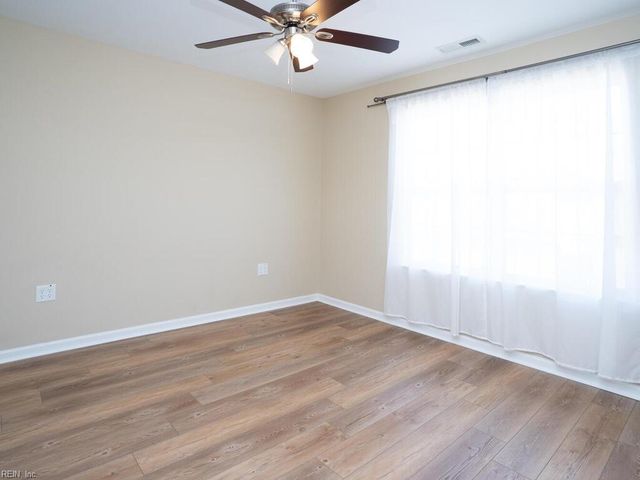 5313 Tamworth PL, Virginia Beach, VA 23455