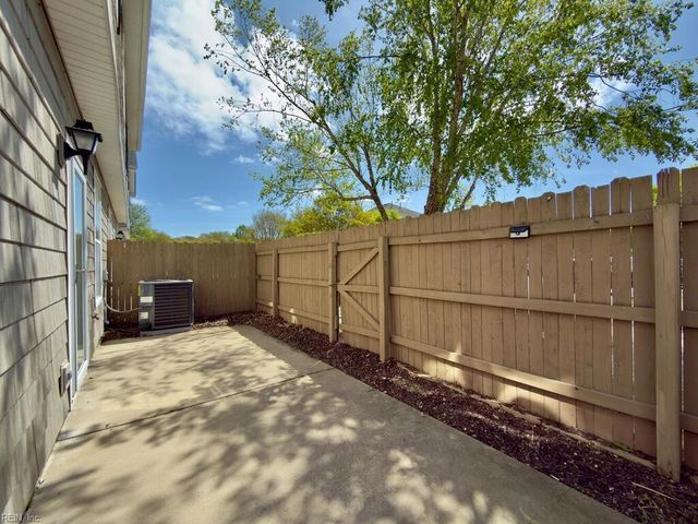 5313 Tamworth PL, Virginia Beach, VA 23455