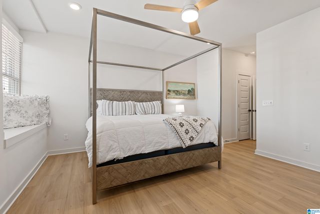 4842 SILAS AVENUE, Hoover, AL 35244