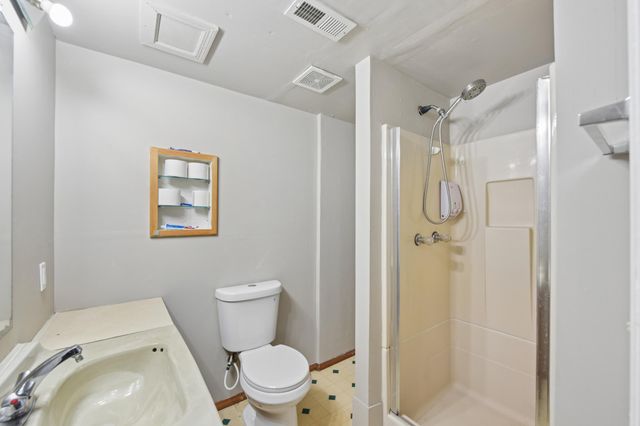 389 Roy Street N, Saint Paul, MN 55104