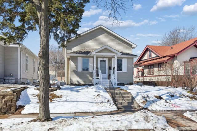 389 Roy Street N, Saint Paul, MN 55104