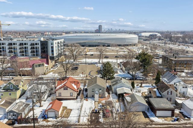 389 Roy Street N, Saint Paul, MN 55104