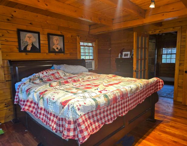 1727 Vermont Route 14, Irasburg, VT 05845