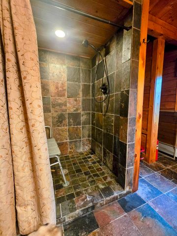 1727 Vermont Route 14, Irasburg, VT 05845