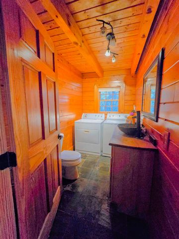 1727 Vermont Route 14, Irasburg, VT 05845