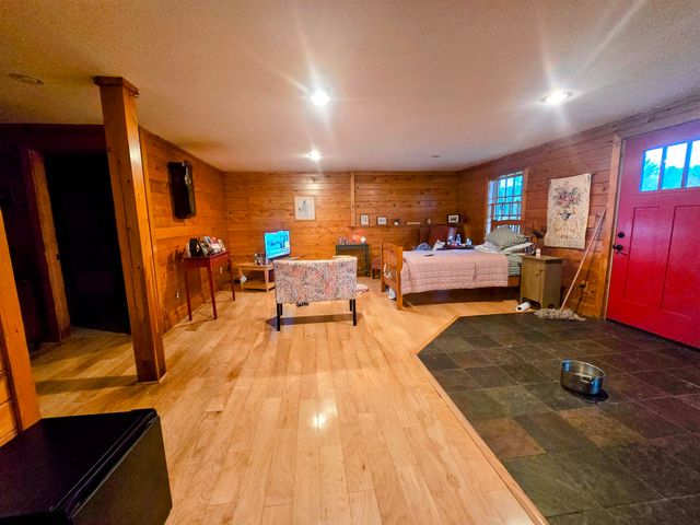 1727 Vermont Route 14, Irasburg, VT 05845