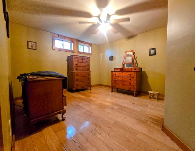 1727 Vermont Route 14, Irasburg, VT 05845