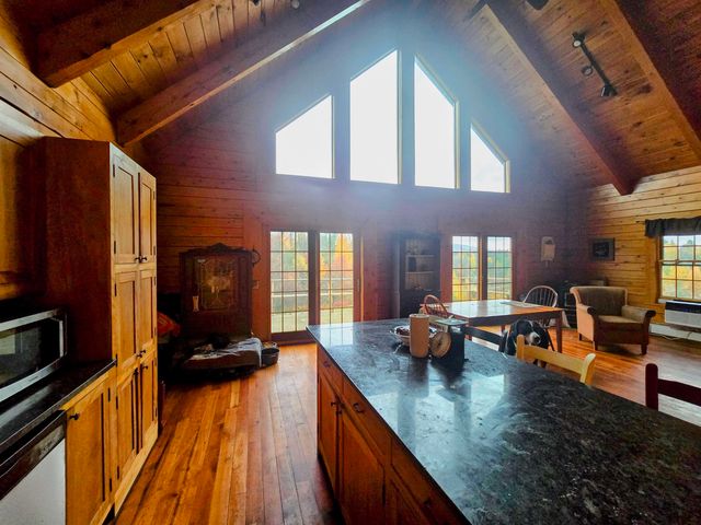 1727 Vermont Route 14, Irasburg, VT 05845