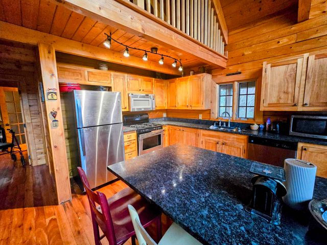 1727 Vermont Route 14, Irasburg, VT 05845