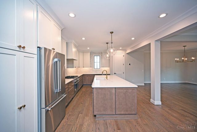 7408 Orchard Street, Columbia Twp, OH 45227