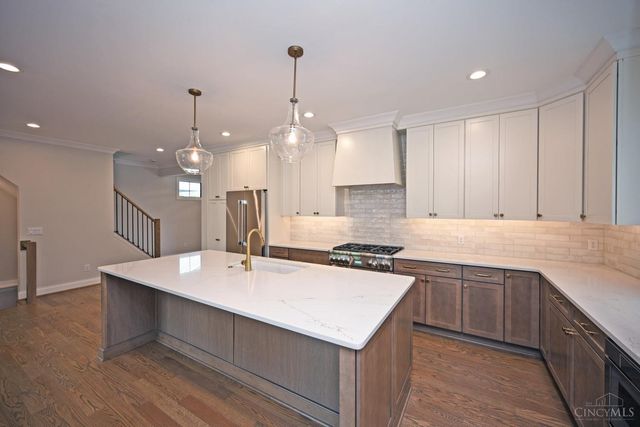 7408 Orchard Street, Columbia Twp, OH 45227