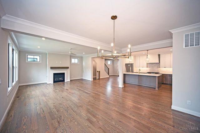 7408 Orchard Street, Columbia Twp, OH 45227