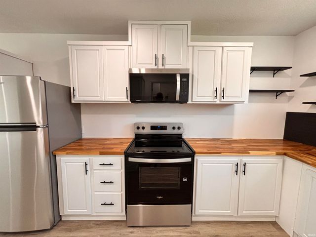 1003 W Quincy Street, Garrett, IN 46738