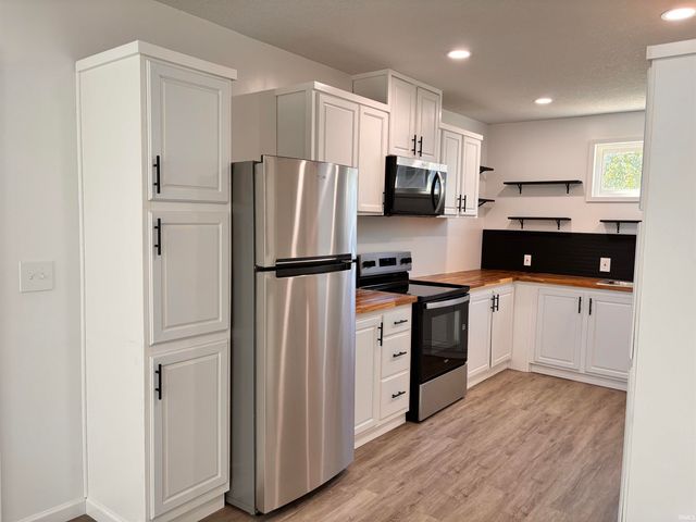 1003 W Quincy Street, Garrett, IN 46738