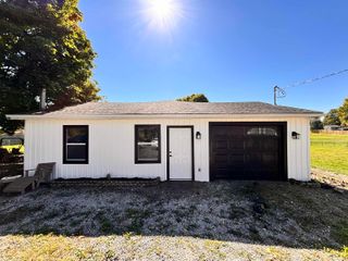 1003 W Quincy Street, Garrett, IN 46738