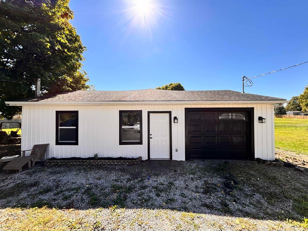 1003 W Quincy Street, Garrett, IN 46738