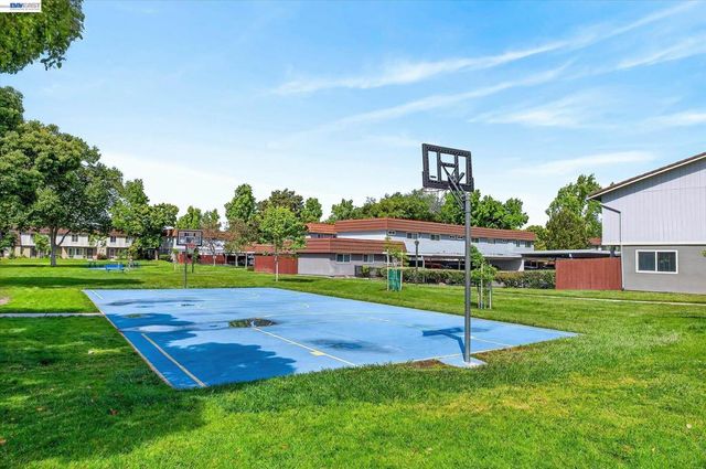 4416 Comanche Way, Pleasanton, CA 94588