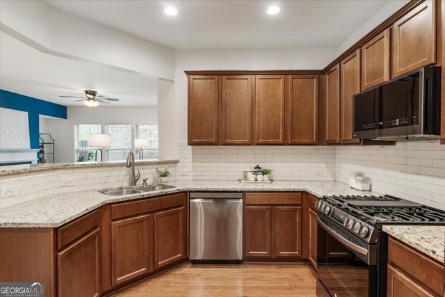 4160 Cedar Bridge Walk, Suwanee, GA 30024