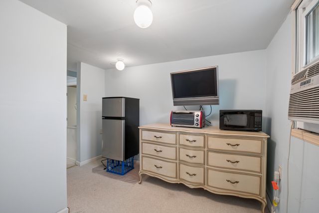 2418C Abbott Martin Rd, Nashville, TN 37215