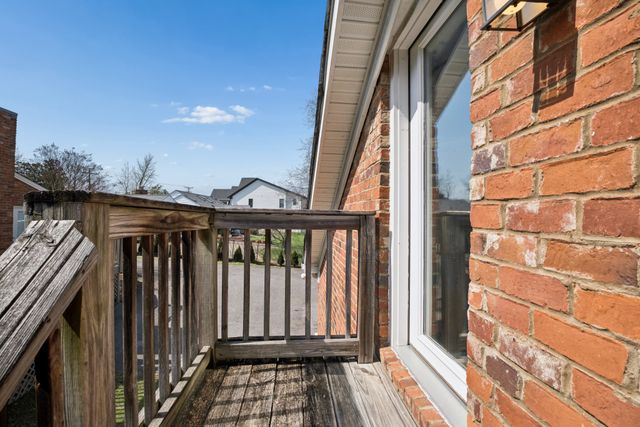 2418C Abbott Martin Rd, Nashville, TN 37215