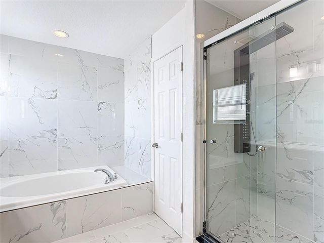 406 WILDFLOWER ROAD, Davenport, FL 33837