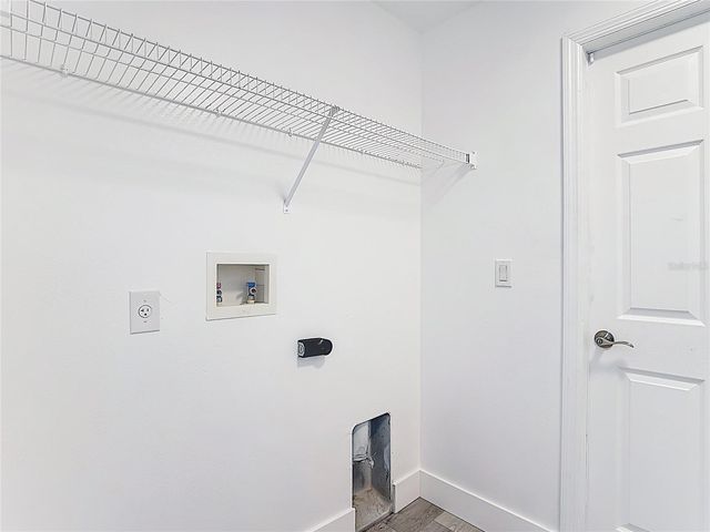 406 WILDFLOWER ROAD, Davenport, FL 33837