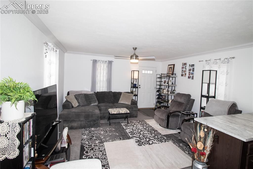 Image 3 of property listing at 218 W Thurlow Avenue, Cripple Creek, CO 80813