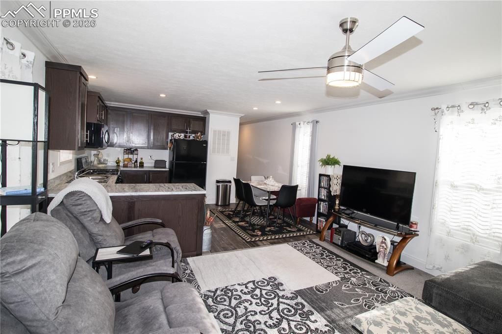 Image 5 of property listing at 218 W Thurlow Avenue, Cripple Creek, CO 80813