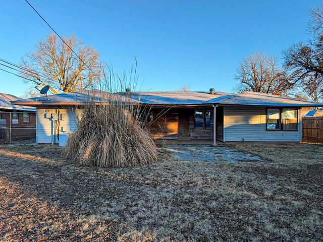 1329 W Thompson Avenue, Enid, OK 73703