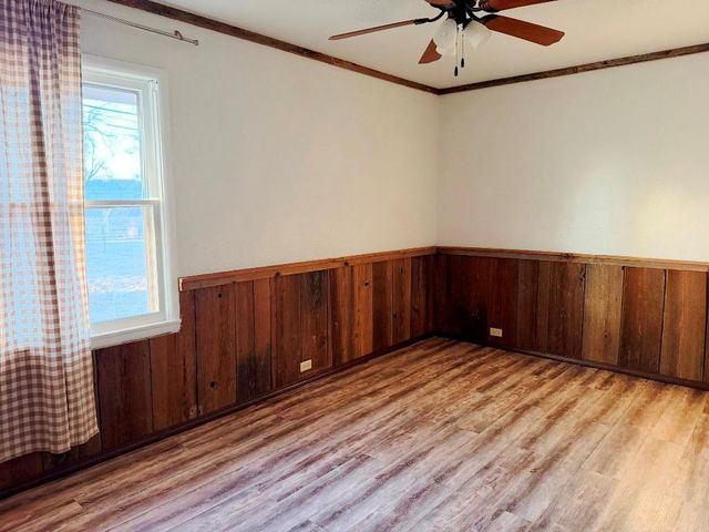 1329 W Thompson Avenue, Enid, OK 73703