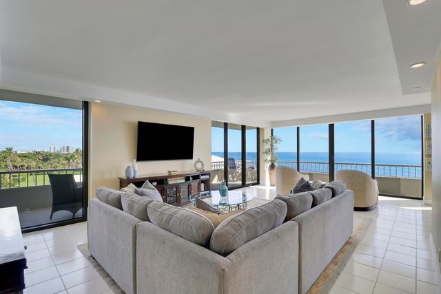 5510 N OCEAN Drive 4C, Singer Island, FL 33404