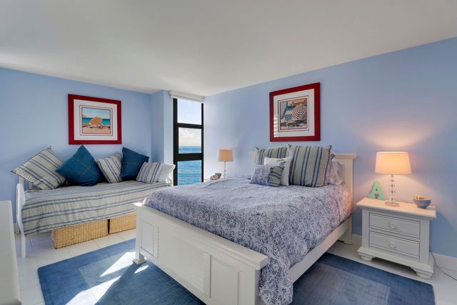 5510 N OCEAN Drive 4C, Singer Island, FL 33404