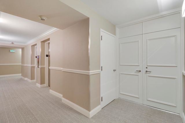 5510 N OCEAN Drive 4C, Singer Island, FL 33404