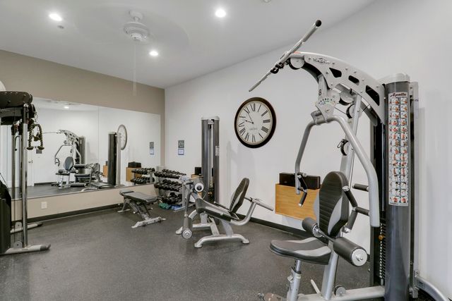 5510 N OCEAN Drive 4C, Singer Island, FL 33404