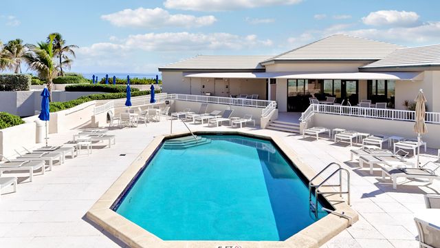 5510 N OCEAN Drive 4C, Singer Island, FL 33404