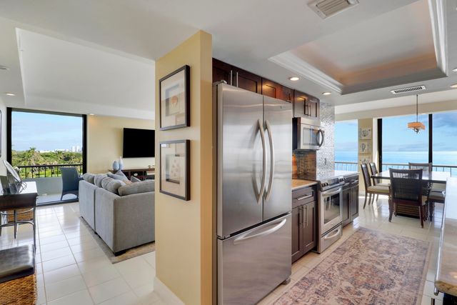 5510 N OCEAN Drive 4C, Singer Island, FL 33404