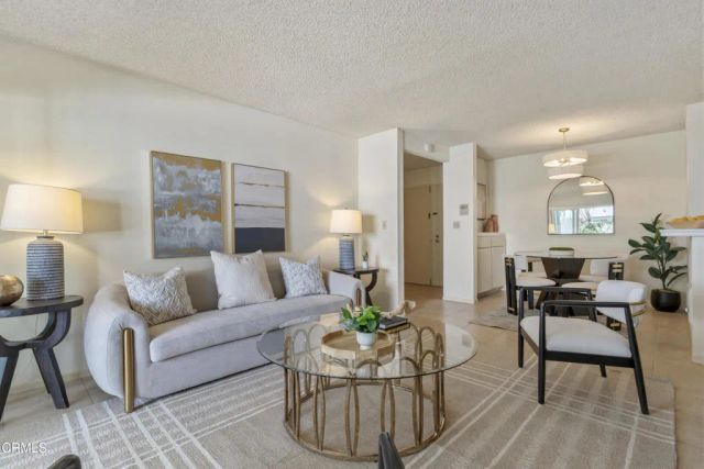 360 S Euclid Avenue 116, Pasadena, CA 91101