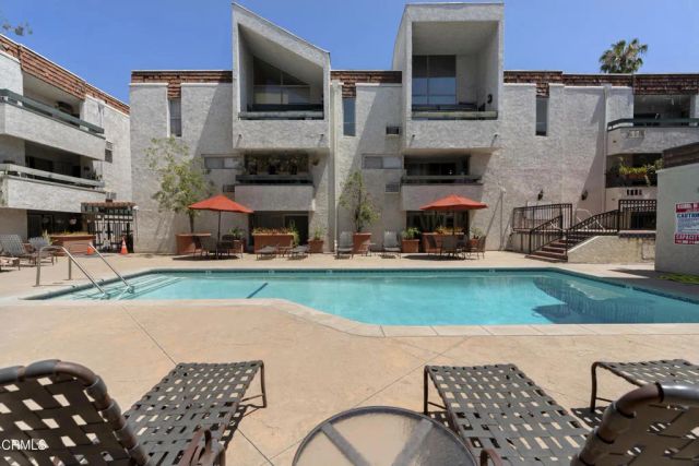 360 S Euclid Avenue 116, Pasadena, CA 91101